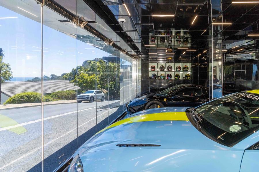 5 Bedroom Property for Sale in Clifton Western Cape